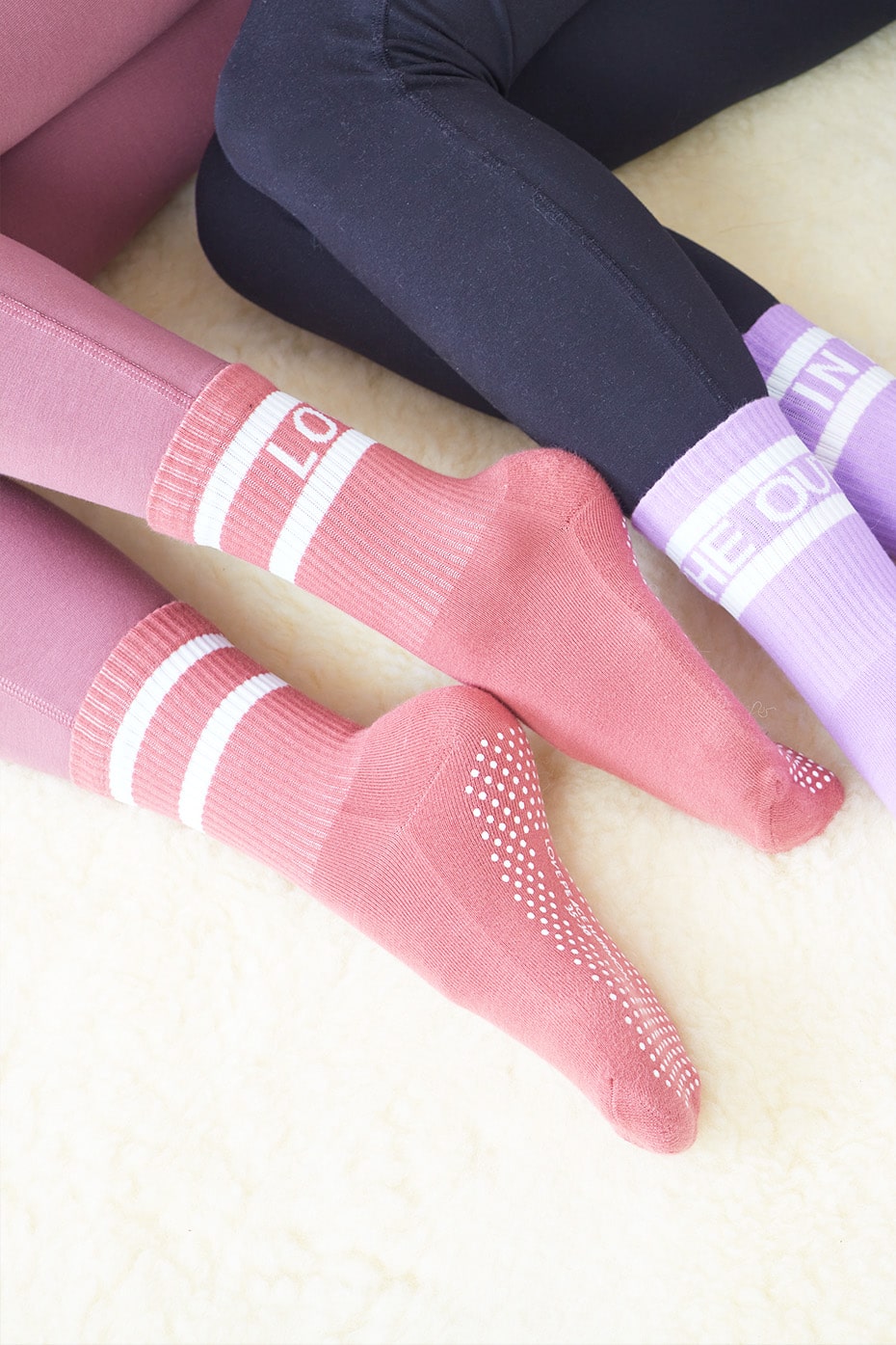 Kuschelige Yogamatte aus Merinowolle