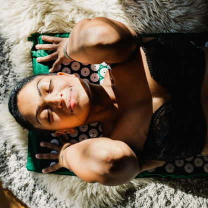 Shakti Mat (green) – mittlere Intensität