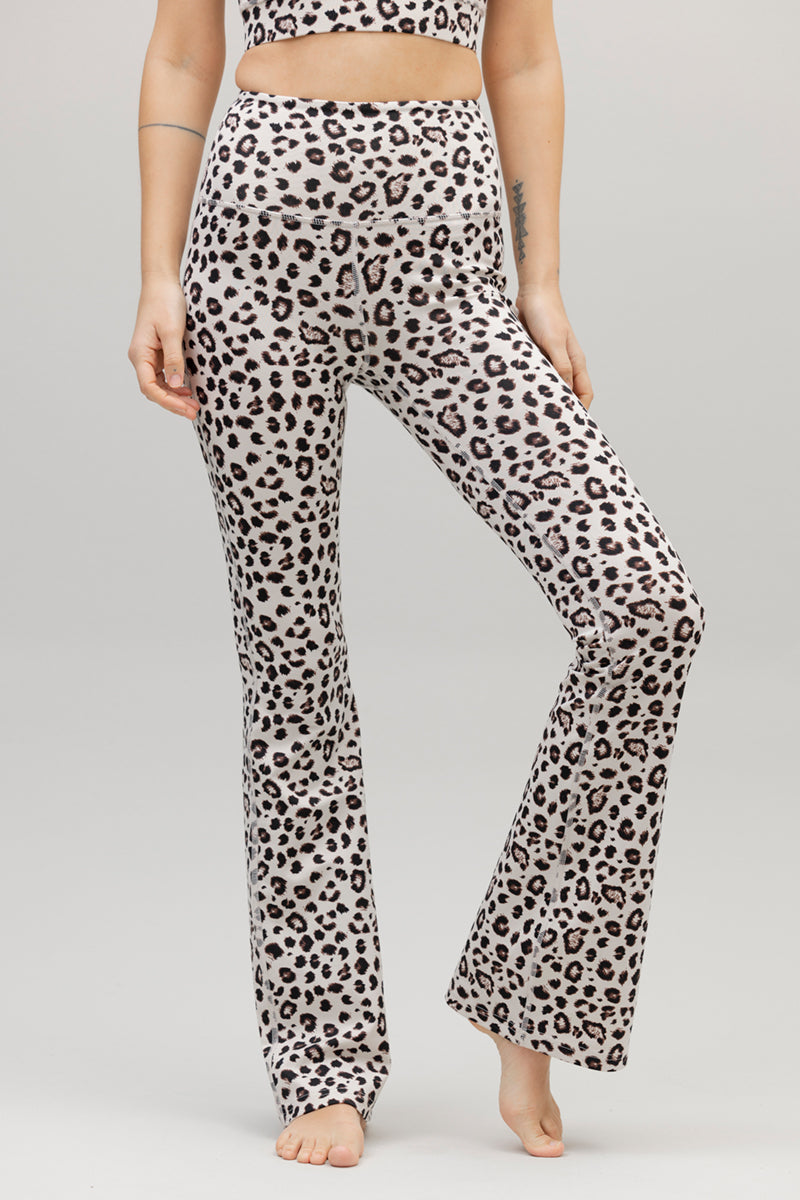 Flared Leggings (leo clay)