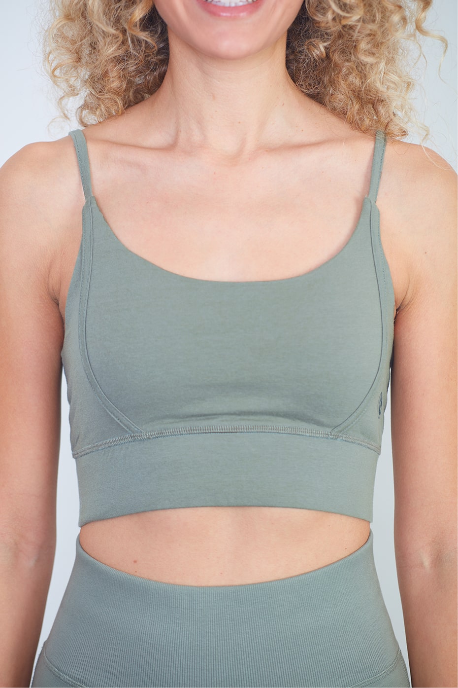 Bequemer Yoga Crisscross Bra (agave)