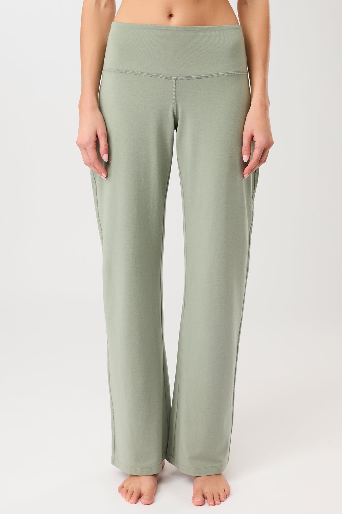 Yoga-Hose mit weitem Bein (grün)
