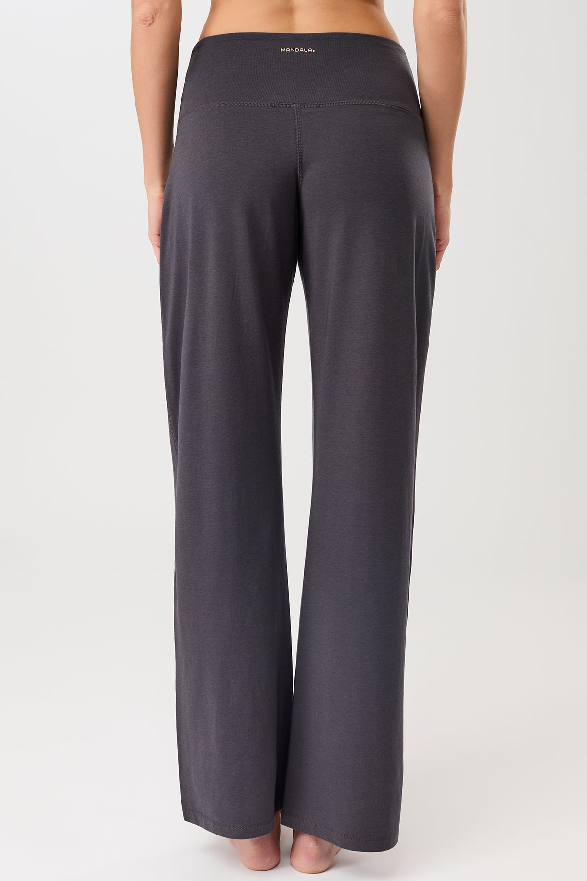 Yoga-Hose mit weitem Bein (grau)
